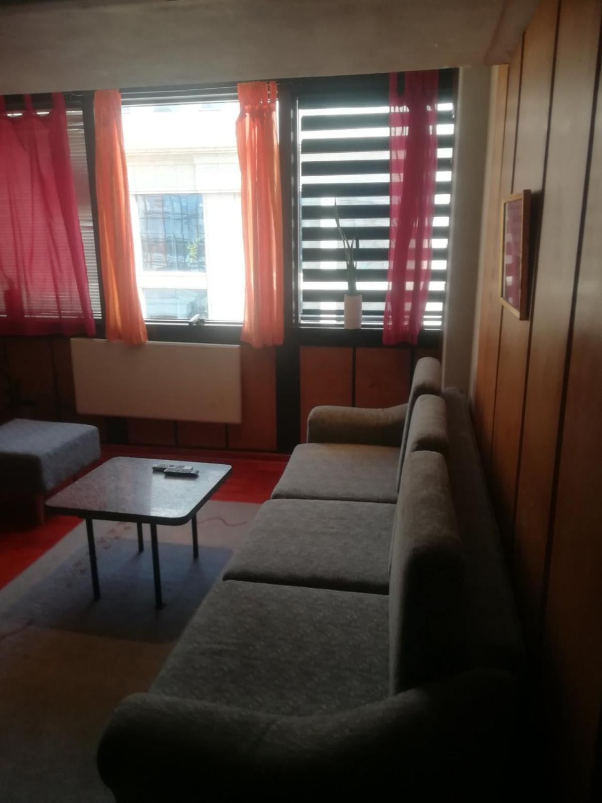 Suvi Centar Lägenhet Ni Exteriör bild
